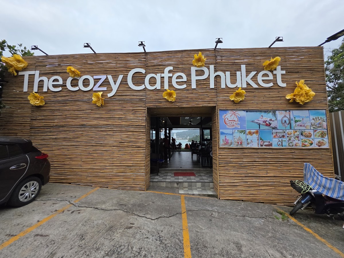 Ocean view from The Cozy Cafe